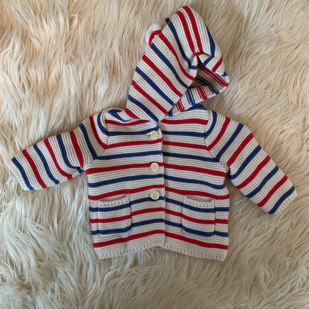 Baby gap sweater 0/3 months